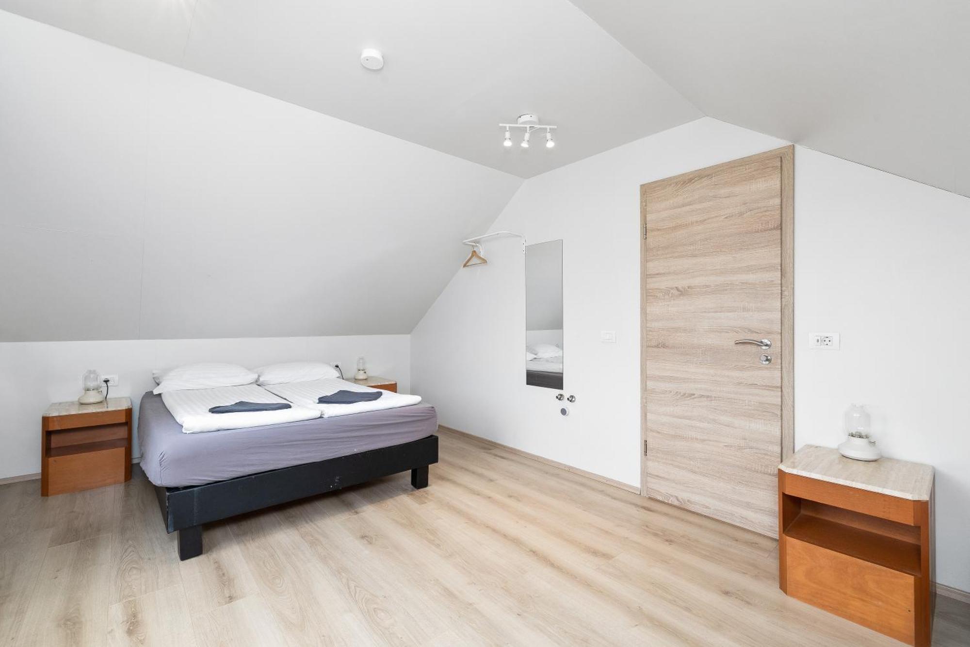 Guesthouse Rauthafell Holt  Εξωτερικό φωτογραφία